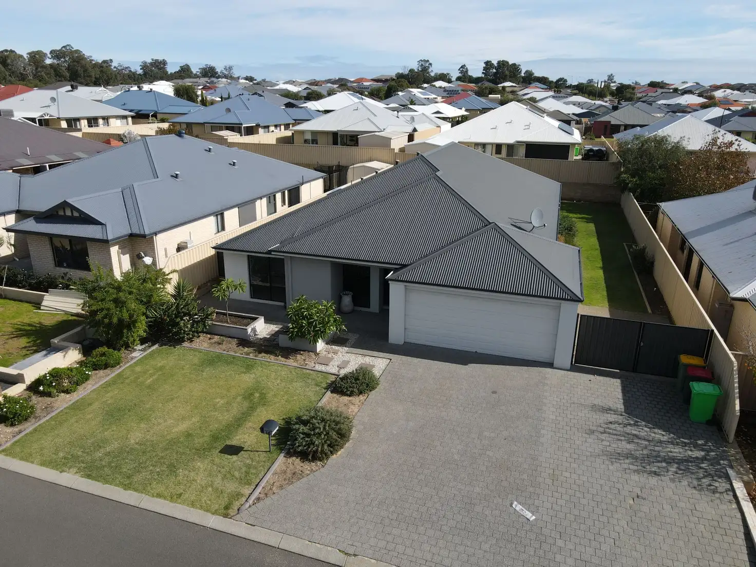 Main view of Homely house listing, 16 Nottingham Entrance, Dalyellup WA 6230