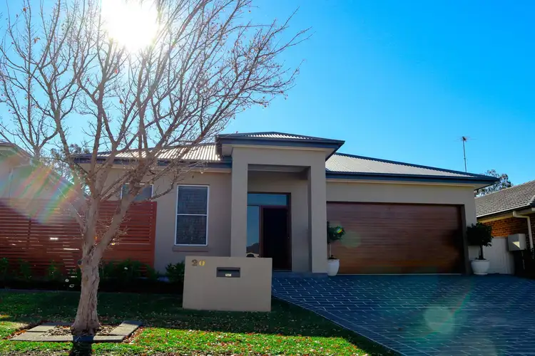 20 Alexandra Cres, Harrington Park NSW 2567