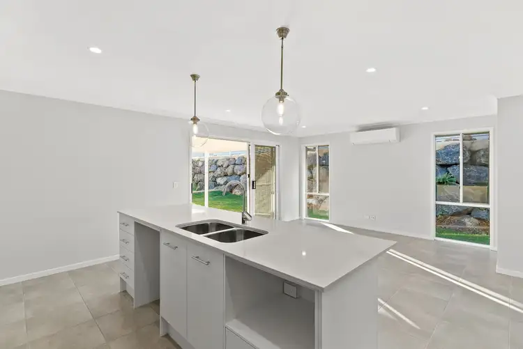 Fifth view of Homely house listing, 2/11 Dent crescent, Cumbalum NSW 2478