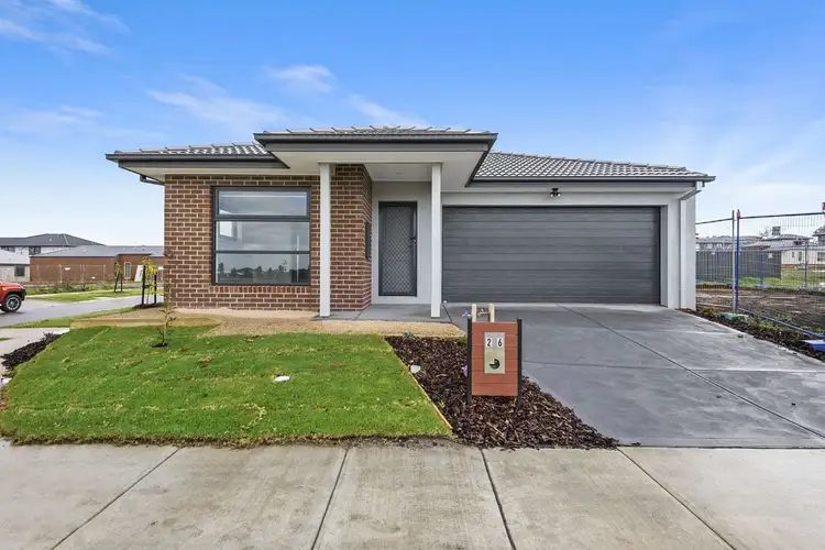 26 Caravan Parade, Berwick VIC 3806