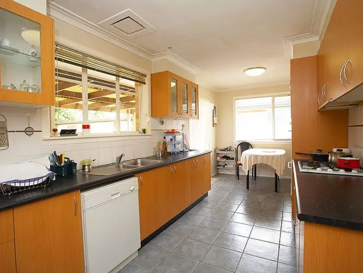 Second view of Homely house listing, 7 Fisher Court, Altona VIC 3018