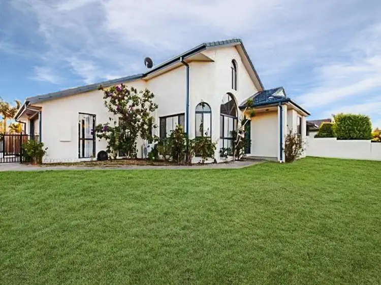 Second view of Homely house listing, 4 Maidenhead Court, Oxenford QLD 4210