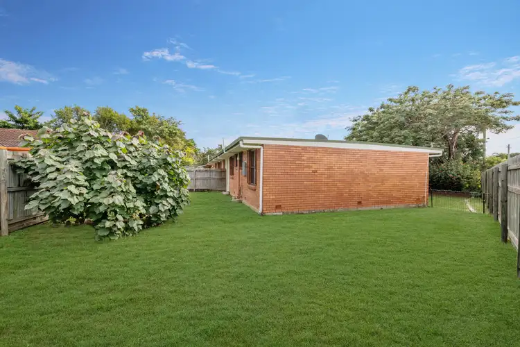 Seventh view of Homely block of units listing, 1-2/26 Wandella Crescent, Cranbrook QLD 4814