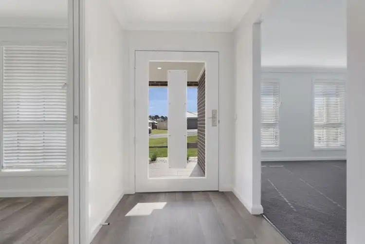 Sixth view of Homely house listing, 10 Keystone Rise, Kelso NSW 2795