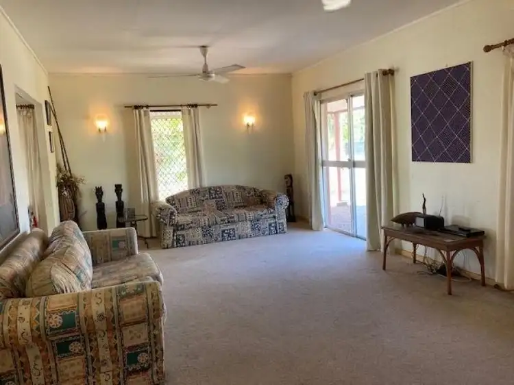 1 Caledonian Street, Anula NT 812