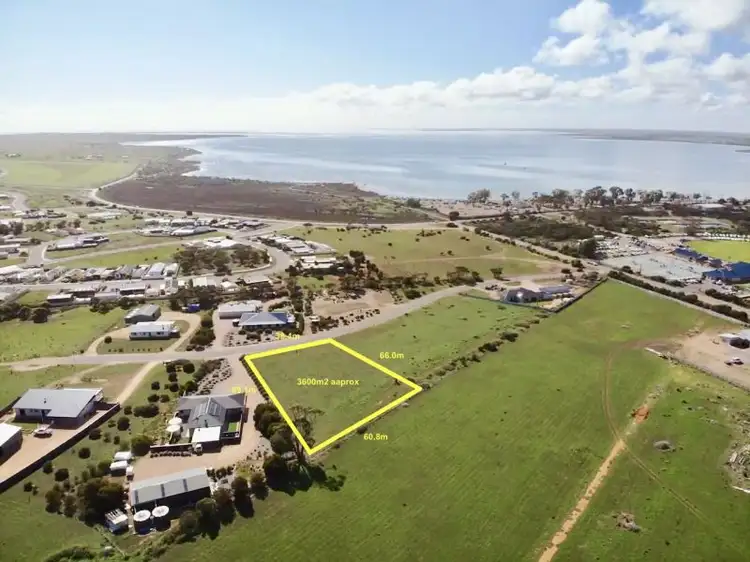 10 Anastasia Avenue, Streaky Bay SA 5680