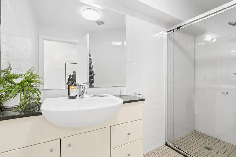 Sixth view of Homely apartment listing, 366/6 Cowper Wharf Road, Woolloomooloo NSW 2011