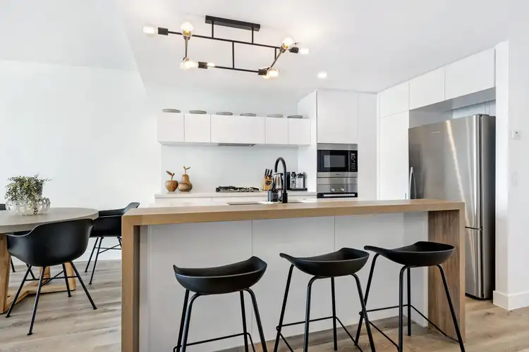 Third view of Homely apartment listing, 21204/21 Elizabeth Avenue, Broadbeach QLD 4218
