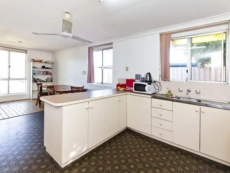 Seventh view of Homely house listing, 23 Tewson Road, Camillo WA 6111