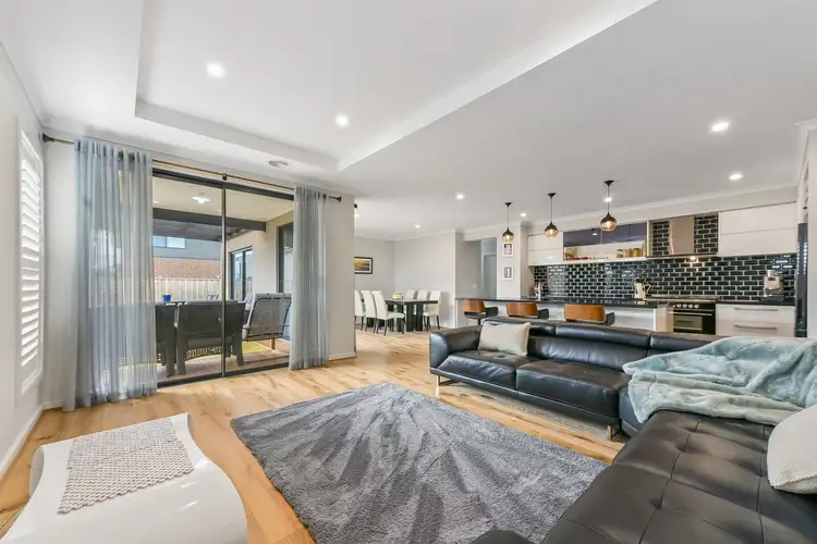 Fourth view of Homely house listing, 5 Stockfield Avenue, Clyde VIC 3978