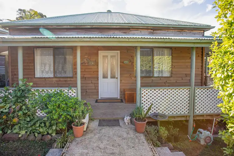 12 Fifth Street, Seahampton NSW 2286