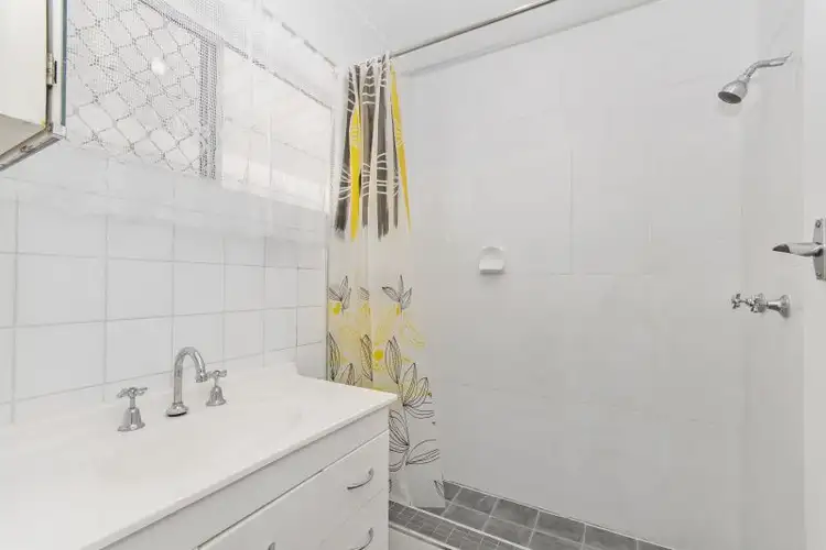 Third view of Homely block of units listing, 8 Palara Street, Currajong QLD 4812