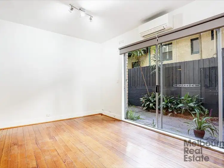 Main view of Homely apartment listing, 3/37 Grey Street, St Kilda VIC 3182