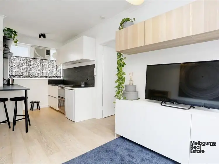 Second view of Homely apartment listing, 27/6 Williams Road, Prahran VIC 3181