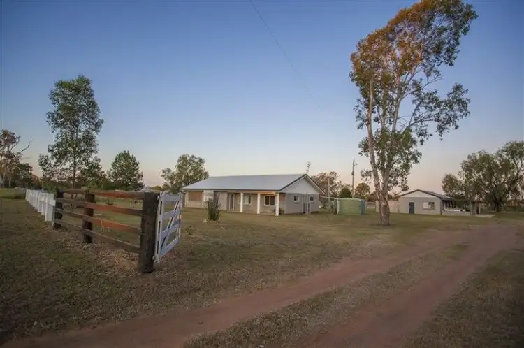 302 Dawson Gate Road, Chinchilla QLD 4413