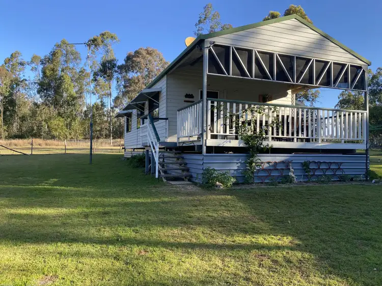 41 Pine Crescent, Esk QLD 4312