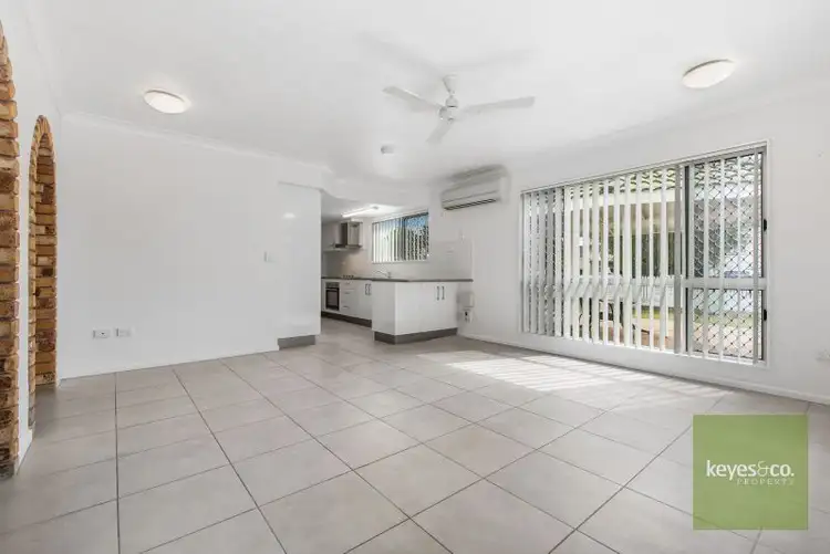 Third view of Homely townhouse listing, 1/52 Camp Street, Mundingburra QLD 4812