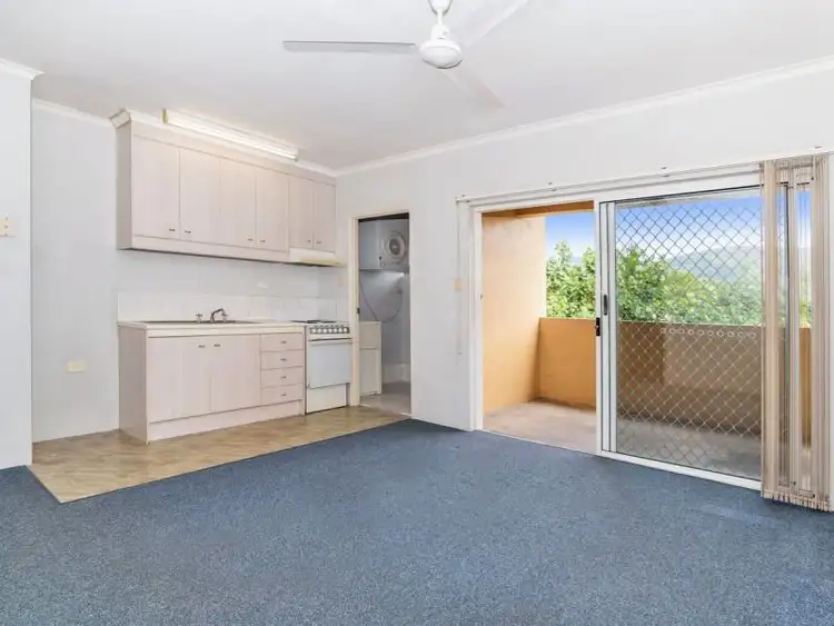 Second view of Homely unit listing, 22/1 Chester Court, Manunda QLD 4870