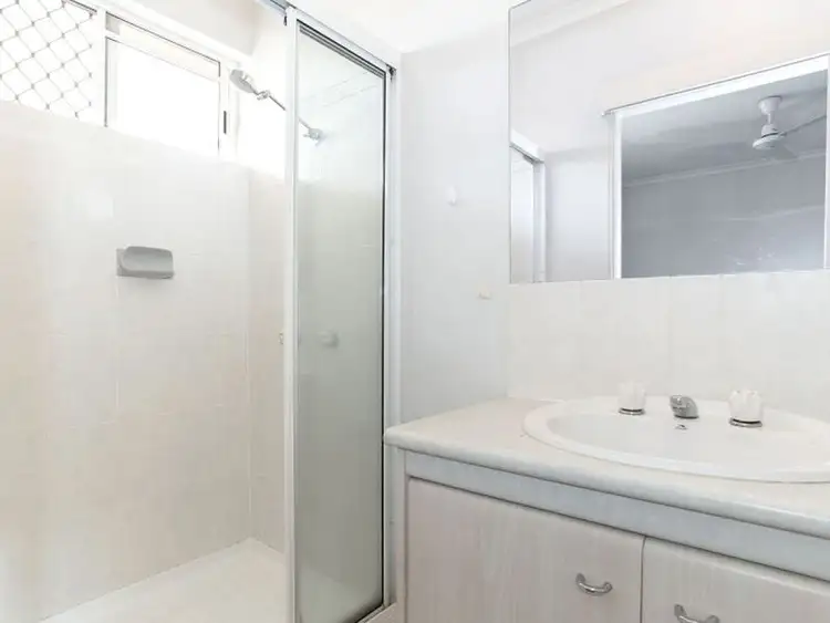 Sixth view of Homely unit listing, 22/1 Chester Court, Manunda QLD 4870
