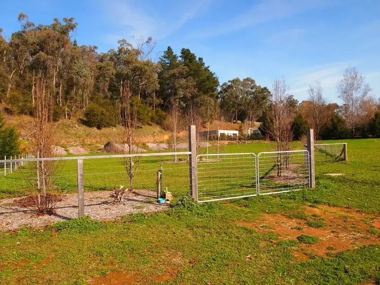 Lot 25 Louie Court, Bright VIC 3741