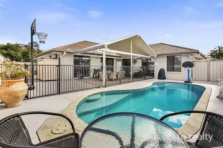 12 Fir Place, Warner QLD 4500