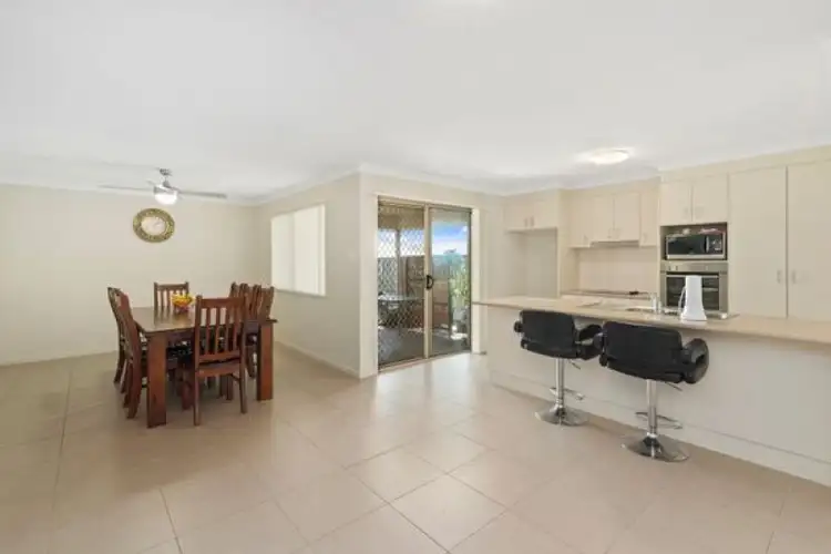 Second view of Homely house listing, 10 MacLachlan Street, Willow Vale QLD 4209