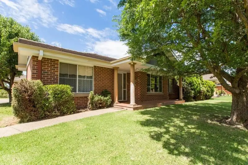 Main view of Homely house listing, 11/9 Bentley Place, Wagga Wagga NSW 2650
