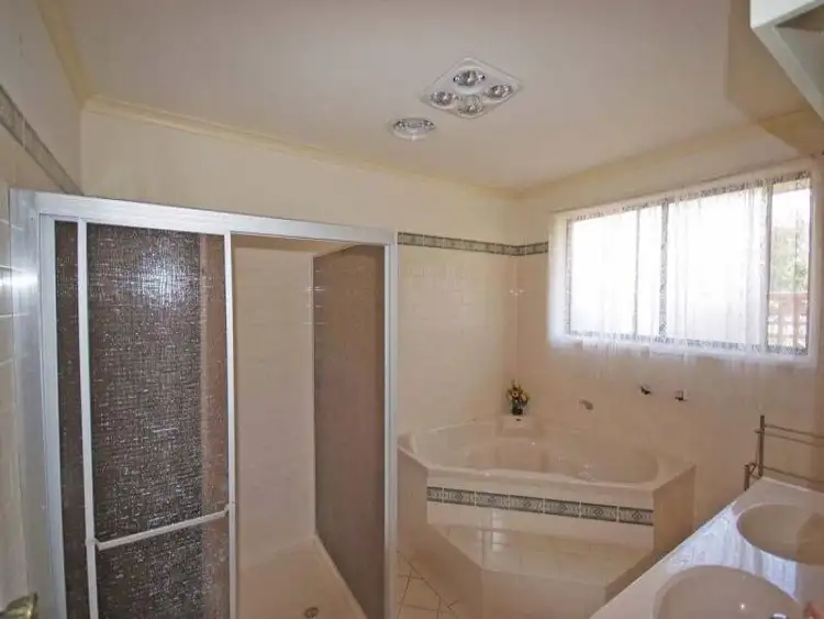 Seventh view of Homely house listing, 6 MacIntosh Pl, Wagga Wagga NSW 2650
