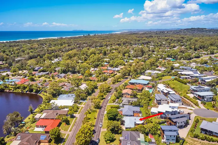 154 Shara Boulevard, Ocean Shores NSW 2483