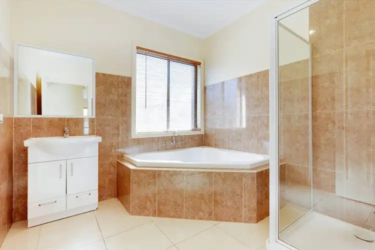 Third view of Homely house listing, 21 Berrima Close, Craigieburn VIC 3064