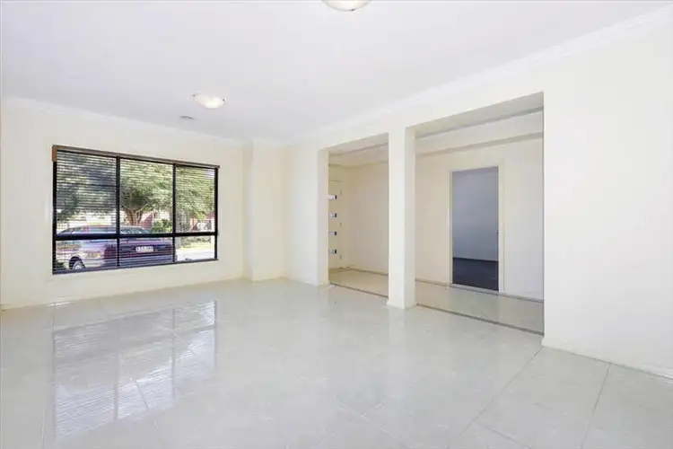 Sixth view of Homely house listing, 21 Berrima Close, Craigieburn VIC 3064