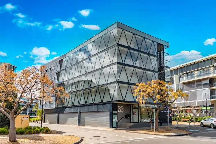 11/33 Cumberland Drive, Maribyrnong VIC 3032