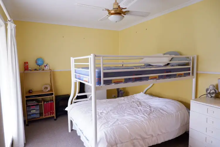 Fifth view of Homely house listing, 5 Horace Court, Broadford VIC 3658