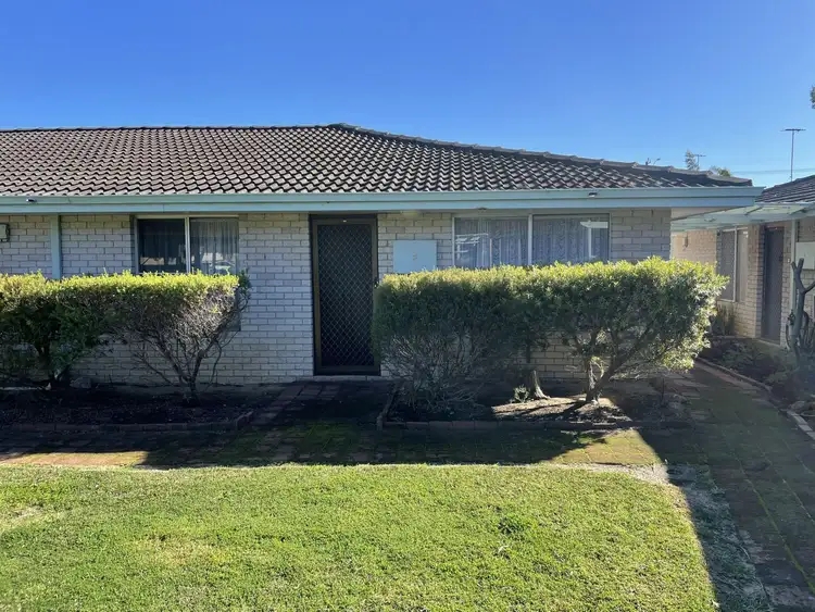 5/4 Peel St, Mandurah WA 6210