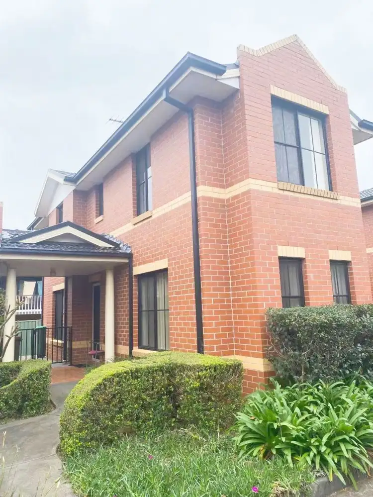 3/42 Cordeaux Street, Campbelltown NSW 2560