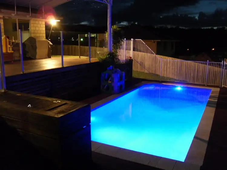 41 Hawkesbury Ave, Pacific Pines QLD 4211