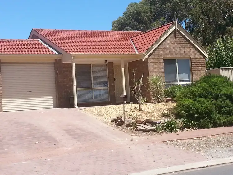 8 Homestead Drive, Aberfoyle Park SA 5159