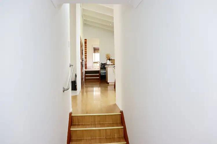 Sixth view of Homely house listing, 2 Daphne Street, Southside QLD 4570