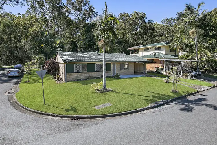 64 Bankside Street, Nathan QLD 4111