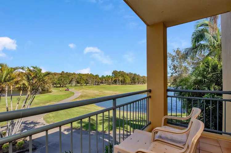 94/64 Palm Meadows Drive, Carrara QLD 4211