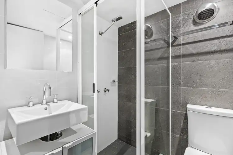Sixth view of Homely studio listing, 61a/100 Elizabeth Bay Rd, Elizabeth Bay NSW 2011