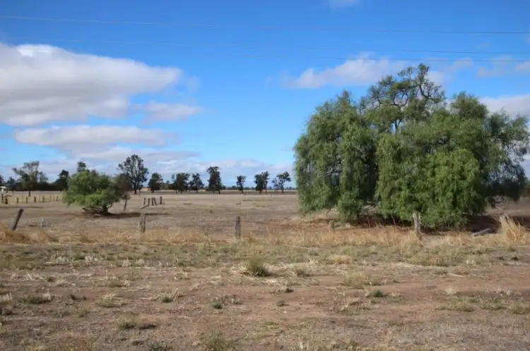 1847 Horsham-Noradjuha Rd, Horsham VIC 3400