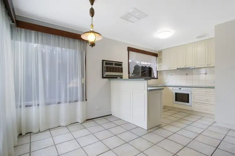 Fourth view of Homely house listing, 549 Hawkins Court, Lavington NSW 2641