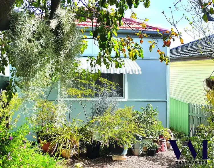 11 Stone St, Earlwood NSW 2206