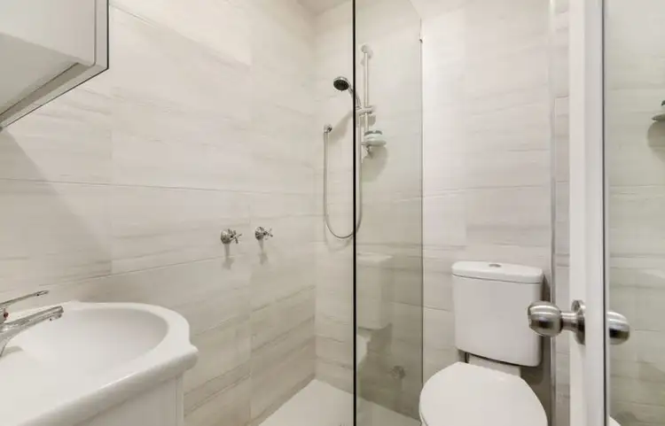 Second view of Homely studio listing, 1/37 Roslyn Street, Rushcutters Bay NSW 2011