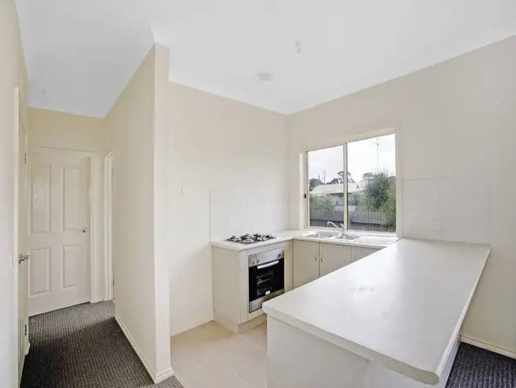 Fifth view of Homely unit listing, 3/29 HAWDON STREET, Broadford VIC 3658