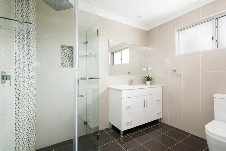 Fifth view of Homely house listing, 10 Bach Place, Engadine NSW 2233