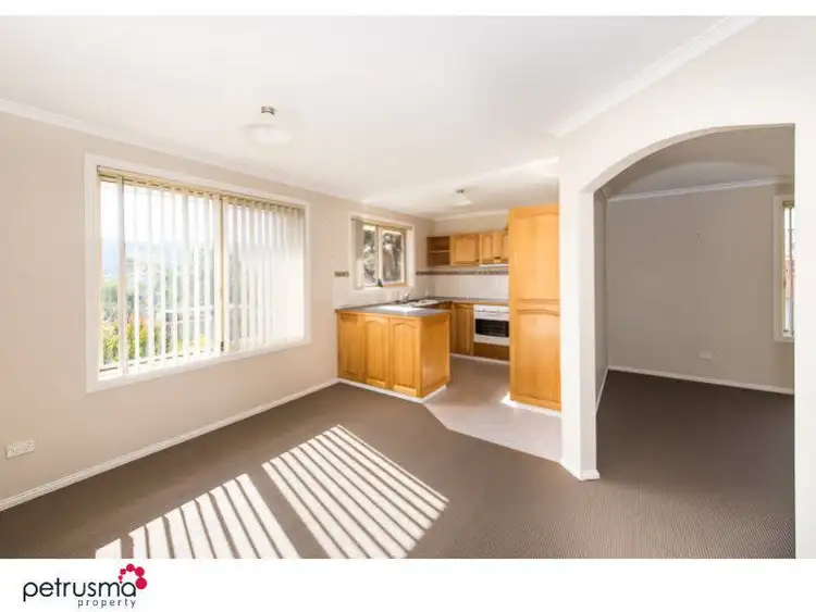 Fifth view of Homely unit listing, 2 / 140 Willowbend Road, Kingston TAS 7050