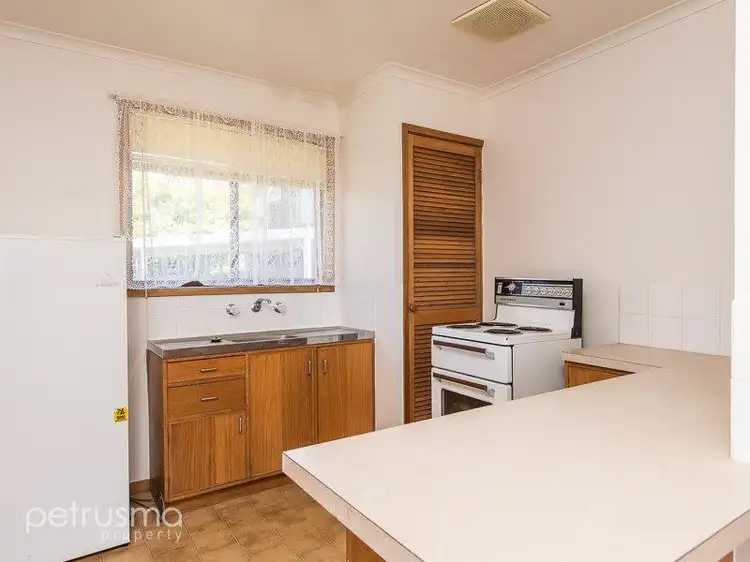 Fifth view of Homely unit listing, 2/20 Diamond Drive, Blackmans Bay TAS 7052
