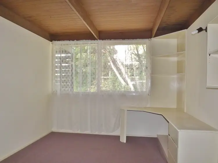 Seventh view of Homely house listing, 8 Matlock Court, Rawson VIC 3825